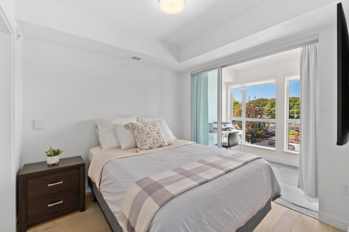 Bedroom 4 Photo of 306 209 E 20th Avenue, Vancouver, BC