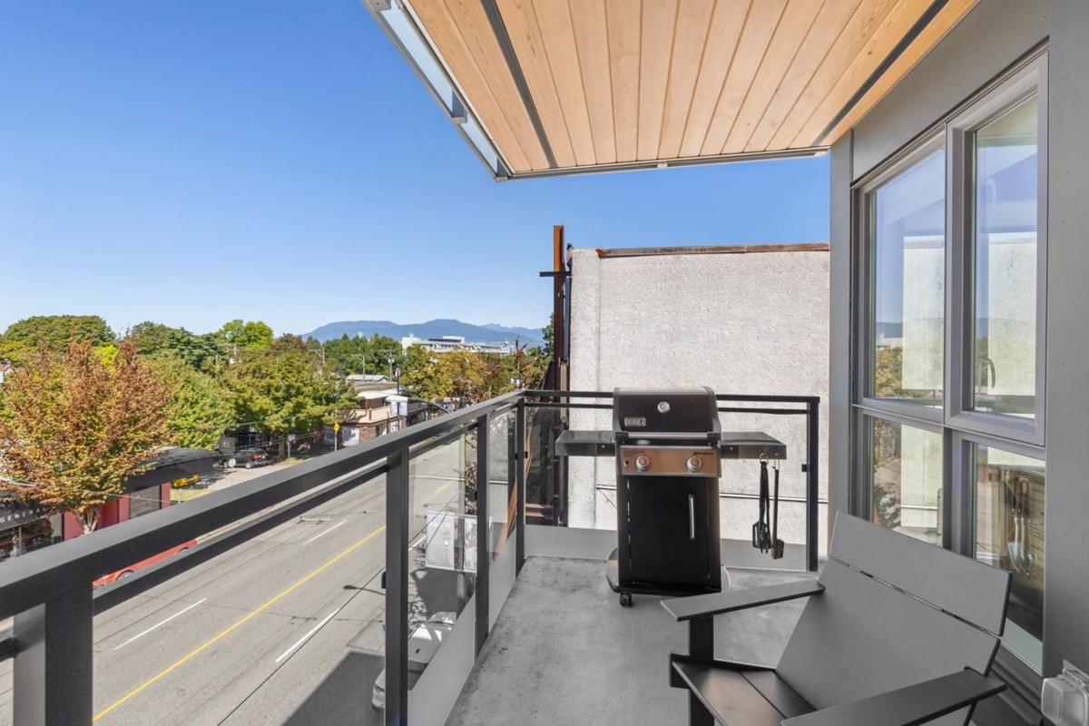 Outdoor Patio Photo of 306 209 E 20th Avenue, Vancouver, BC