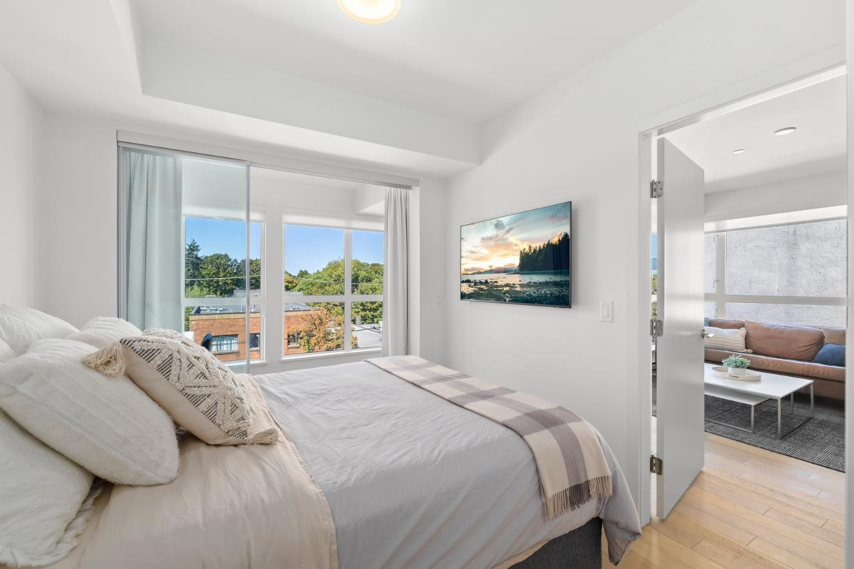 Powder Room Photo of 306 209 E 20th Avenue, Vancouver, BC