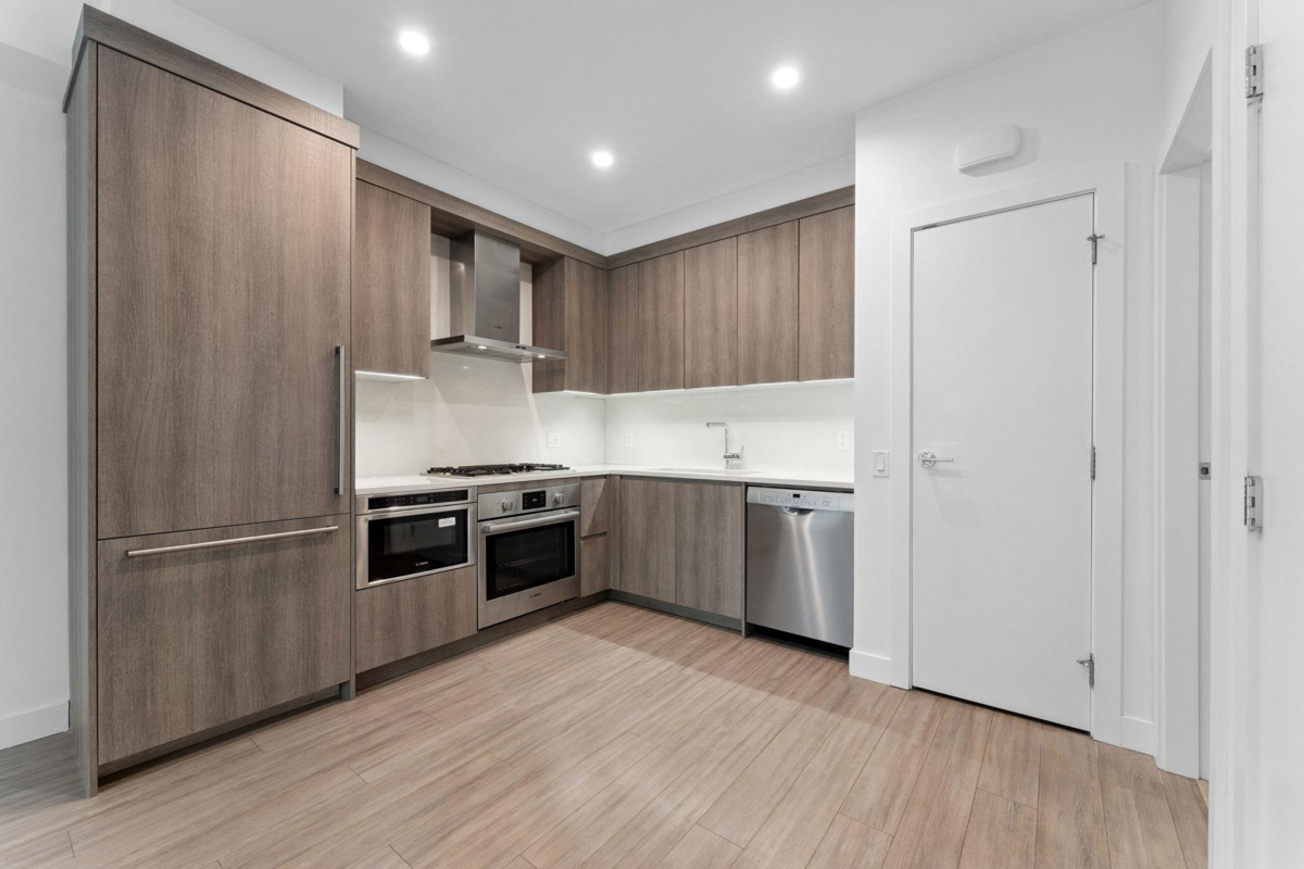 Breakfast Nook Photo of 119 2060 Curling Road, North Vancouver, BC