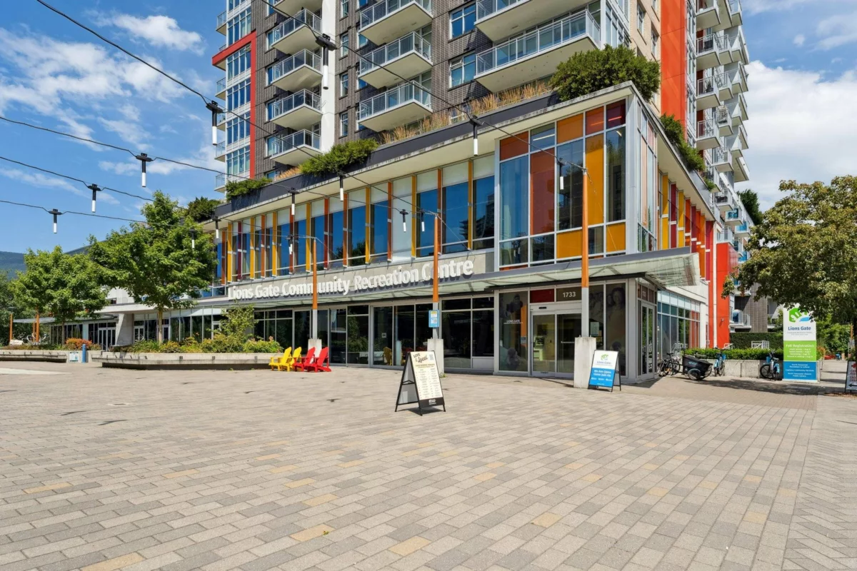 Hallway Photo of 119 2060 Curling Road, North Vancouver, BC