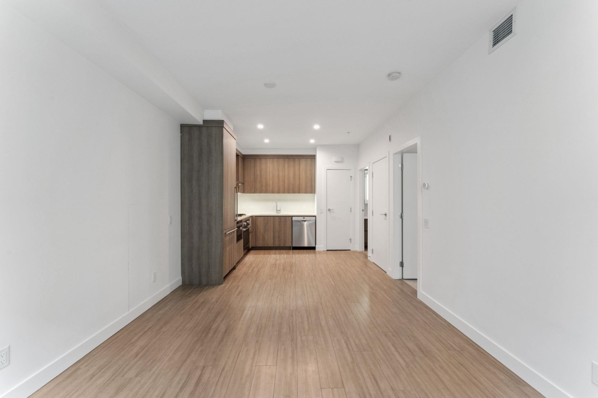 Kitchen Island Photo of 119 2060 Curling Road, North Vancouver, BC