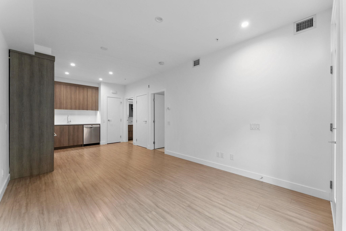 Kitchen Photo of 119 2060 Curling Road, North Vancouver, BC