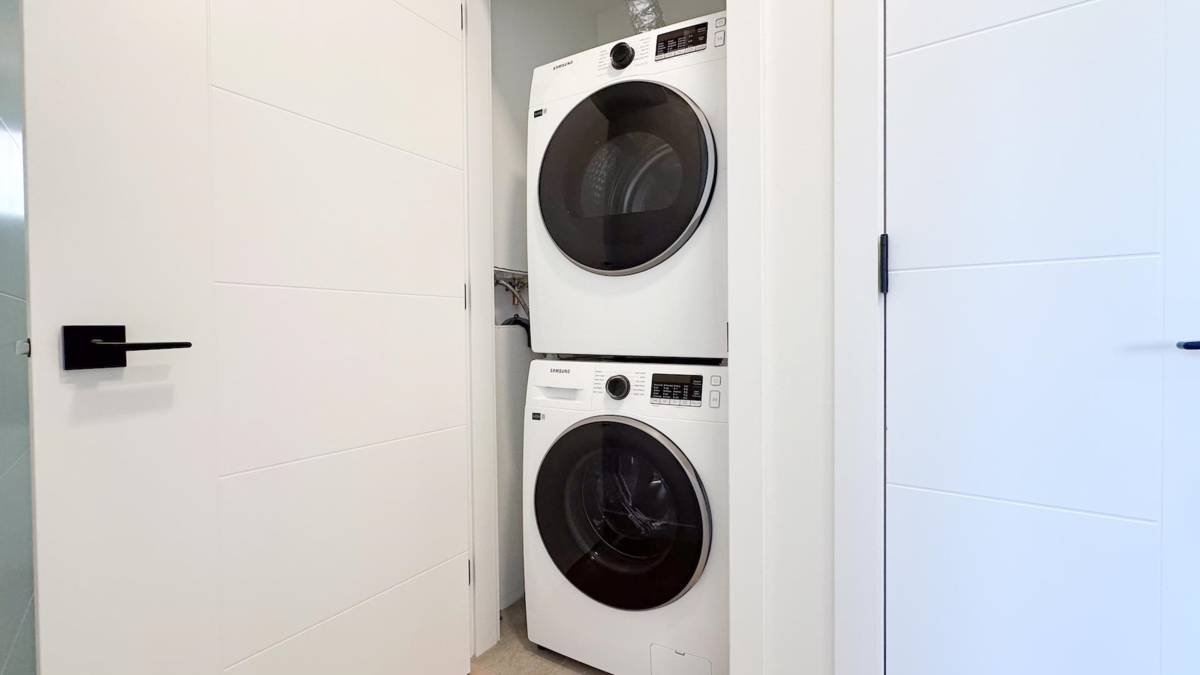 Basement Recreation Room Photo of 3 3800 Pender Street, Burnaby, BC