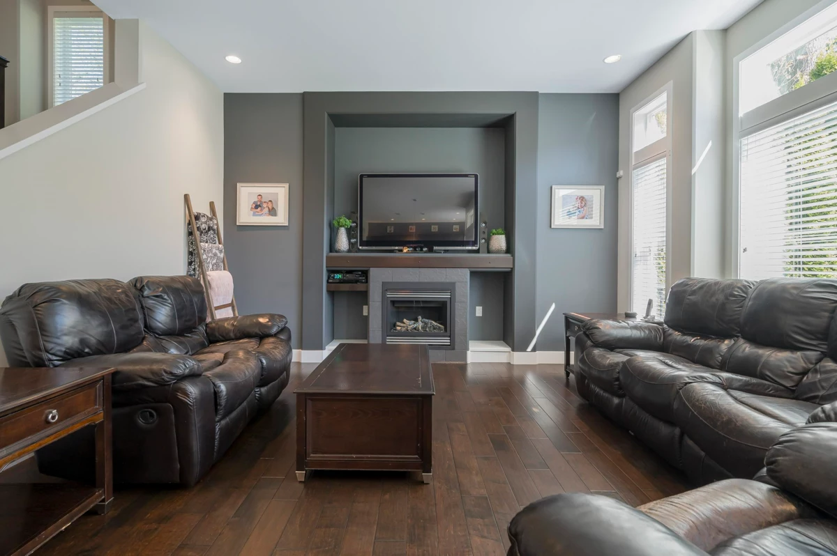 Dining Area Photo of 16364 60a Avenue, Surrey, BC
