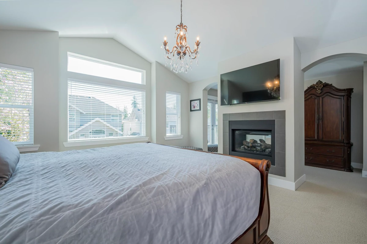 Loft / Bonus Room Photo of 16364 60a Avenue, Surrey, BC