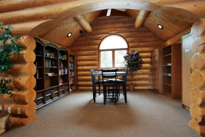 Hallway Photo of 13 53480 Bridal Falls Road, Rosedale, BC