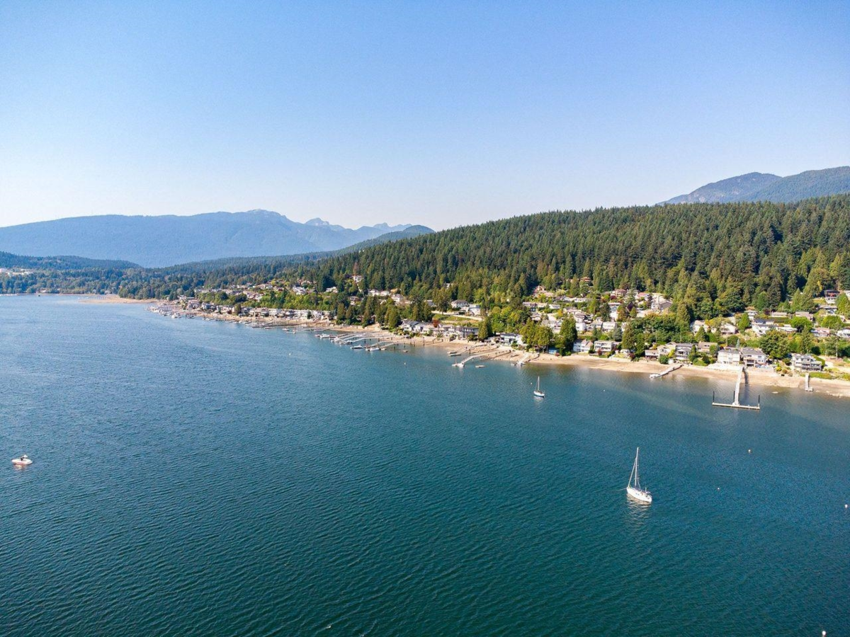 Bedroom 4 Photo of 668 Alderside Road, Port Moody, BC