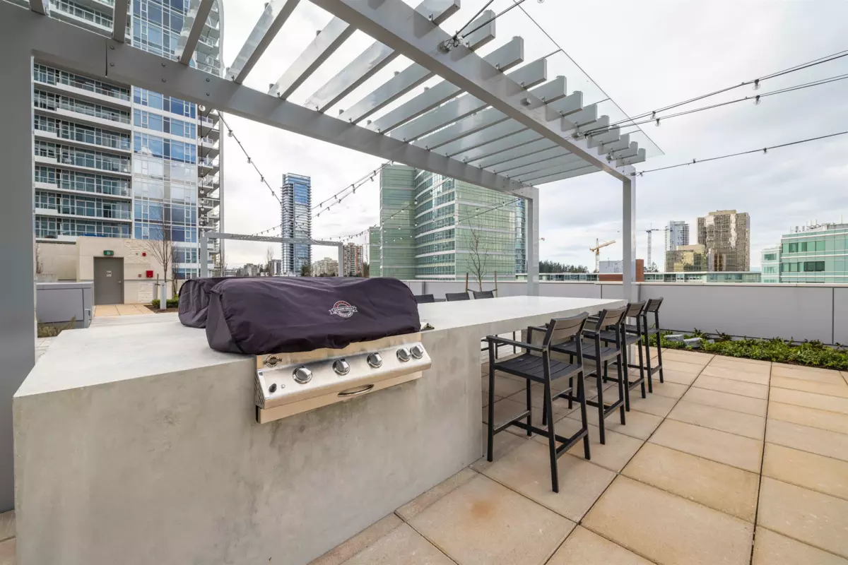 Backyard Photo of 507 6000 Mckay Avenue, Burnaby, BC