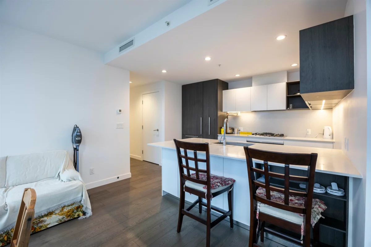 Dining Area Photo of 507 6000 Mckay Avenue, Burnaby, BC