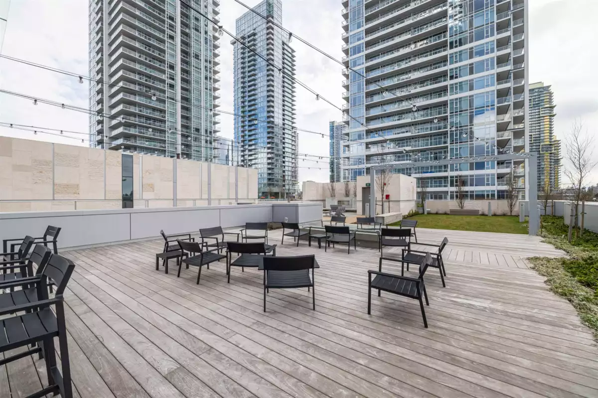 Front Yard Photo of 507 6000 Mckay Avenue, Burnaby, BC