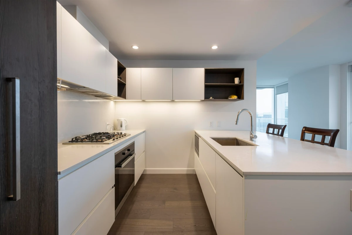 Kitchen Island Photo of 507 6000 Mckay Avenue, Burnaby, BC