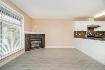 203 19705 56 Avenue, Langley, BC, Langley — Apartment/Condo for sale