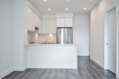 503 700 Clarke Road, Coquitlam, BC, Coquitlam — Apartment/Condo for sale