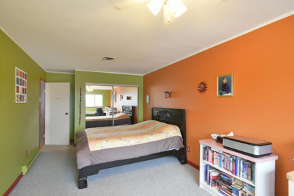 Basement Recreation Room Photo of 7 5471 Secret Cove Road, Halfmoon Bay, BC