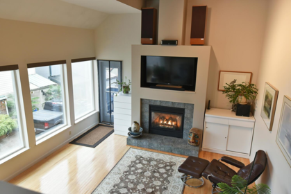 Breakfast Nook Photo of 7 5471 Secret Cove Road, Halfmoon Bay, BC