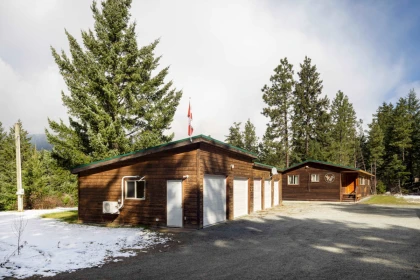 Family Room Photo of 9660 Devine Street, D'Arcy, BC