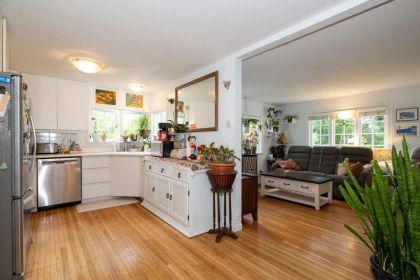 Pantry Photo of 2268 Edgemont Boulevard, North Vancouver, BC