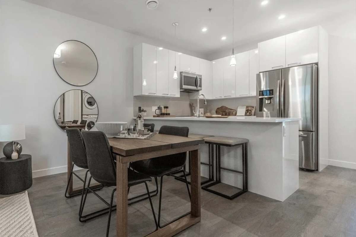 Living Room Photo of 214 7375 Horne Street, Mission, BC