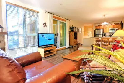 311 4314 Main Street, Whistler, BC, Whistler — Apartment/Condo for sale