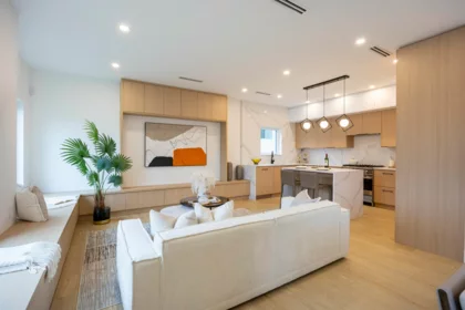 Kitchen Photo of 3 7353 12th Avenue, Burnaby, BC