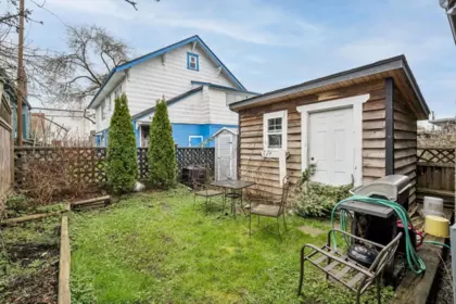 Laundry Room Photo of 2148 2150 Ferndale Street, Vancouver, BC