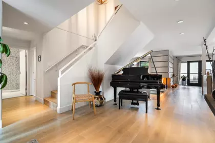 5570 Hampstead Place, Burnaby, BC, Burnaby — Single Family Residence for sale