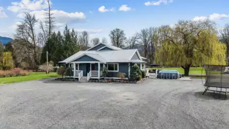 Breakfast Nook Photo of 2284 Ashton Road, Agassiz, BC