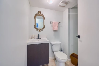 Laundry Room Photo of 809 Seymour Boulevard, North Vancouver, BC