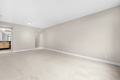 Walk-In Closet Photo of 709 3660 Vanness Avenue, Vancouver, BC