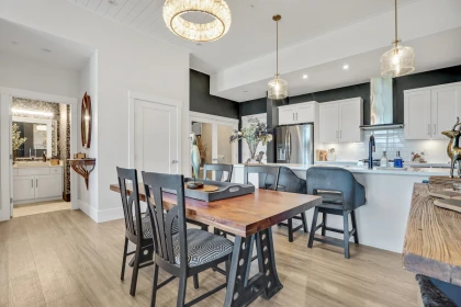 Breakfast Nook Photo of 507 45745 Watson Road, Chilliwack, BC