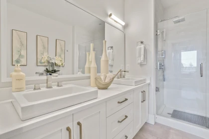 Powder Room Photo of 507 45745 Watson Road, Chilliwack, BC