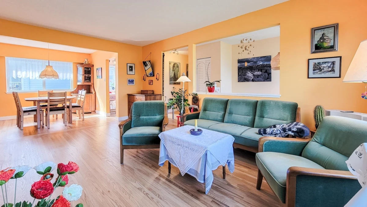 Dining Area Photo of 11645 195a Street, Pitt Meadows, BC