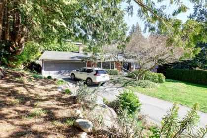 Hot Tub / Spa Photo of 4730 Willow Creek Road, West Vancouver, BC