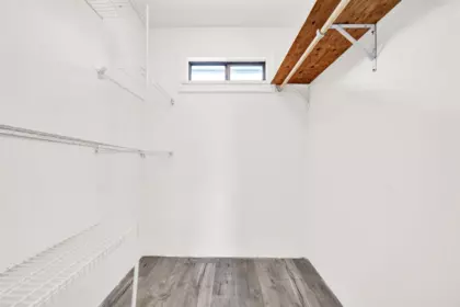 Hallway Photo of 15474 90 Avenue, Surrey, BC