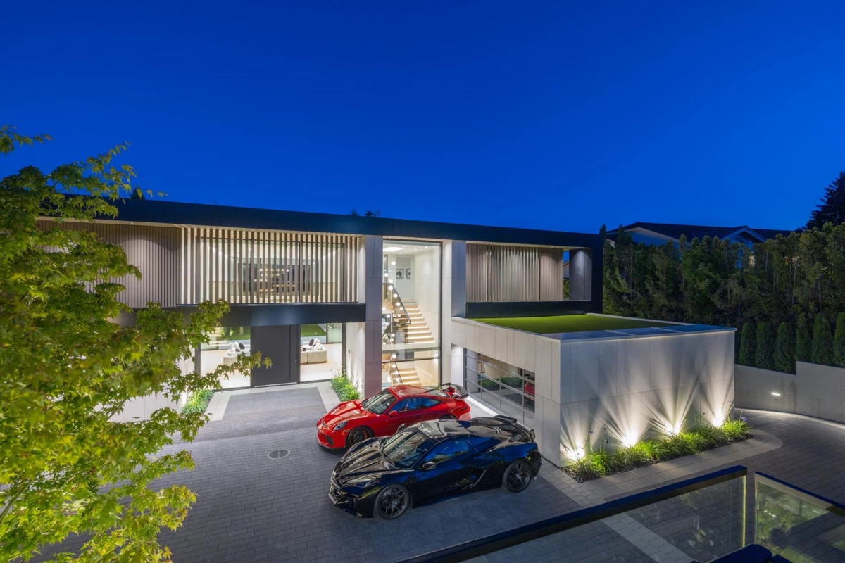 Exterior Rear Photo of 690 Knockmaroon Road, West Vancouver, BC
