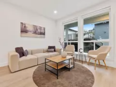 102 16693 16 Avenue, Surrey, BC