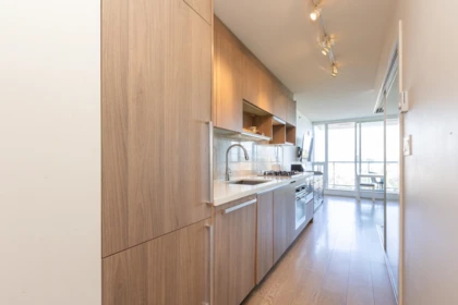 Kitchen Island Photo of 1910 13696 100 Avenue, Surrey, BC