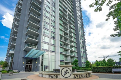 1910 13696 100 Avenue, Surrey, BC, Surrey — Apartment/Condo for sale