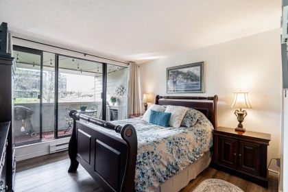 Walk-In Closet Photo of 210 15272 19 Avenue, Surrey, BC