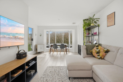 Kitchen Island Photo of 202 2195 W 5th Avenue, Vancouver, BC