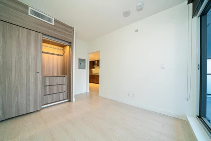 Breakfast Nook Photo of 4009 4720 Lougheed Highway, Burnaby, BC