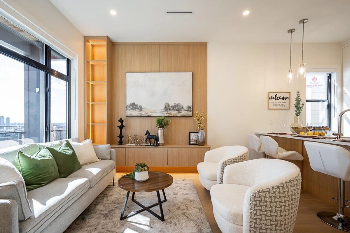 Family Room Photo of 2 4875 Albert Street, Burnaby, BC