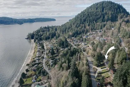 Garden / Landscaping Photo of 1175 Marine Drive, Gibsons, BC