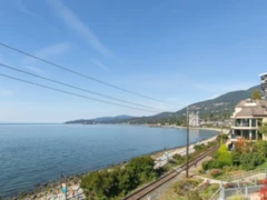 203 2190 Argyle Avenue, West Vancouver, BC
