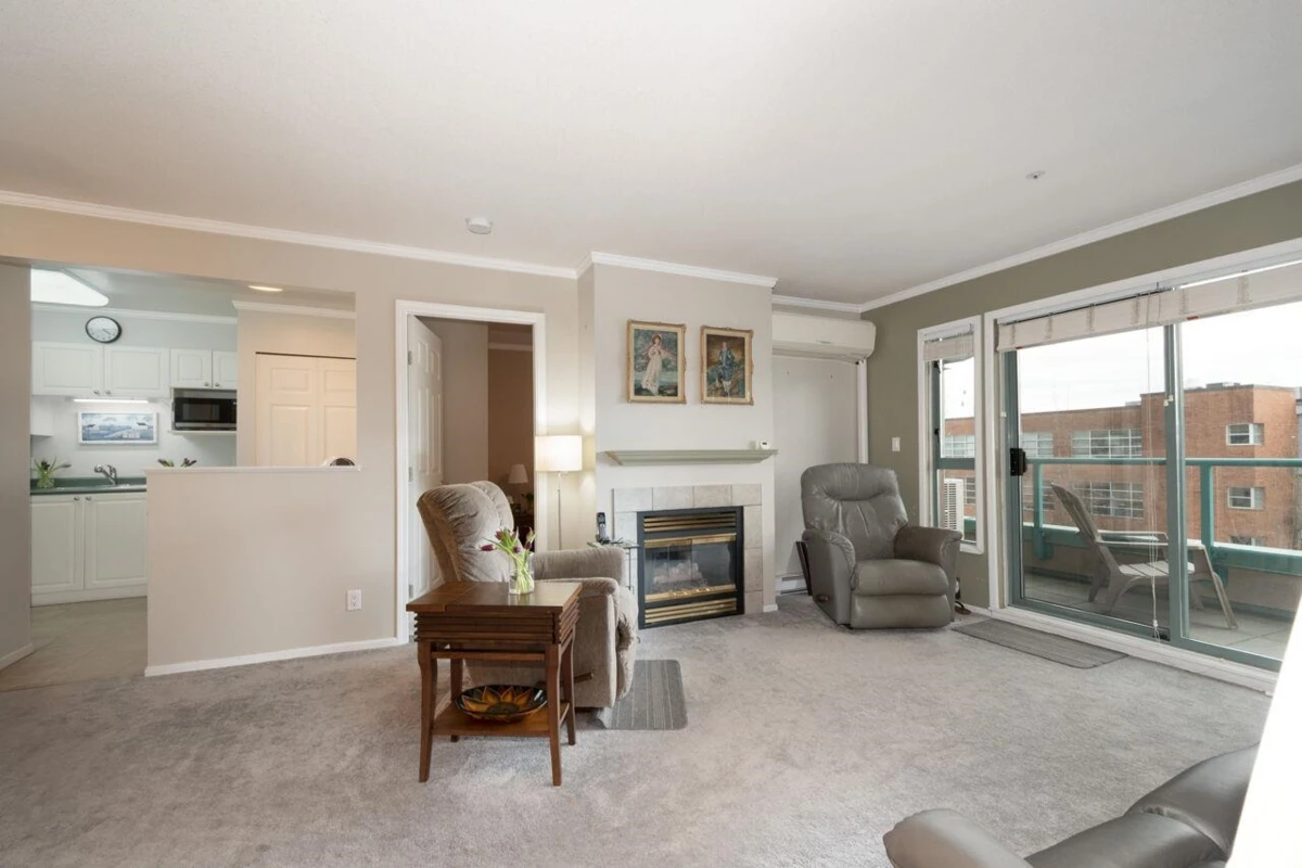 Family Room Photo of P03 223 Mountain Highway, North Vancouver, BC