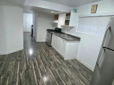 Walk-In Closet Photo of 2514 Lilac Street, Abbotsford, BC