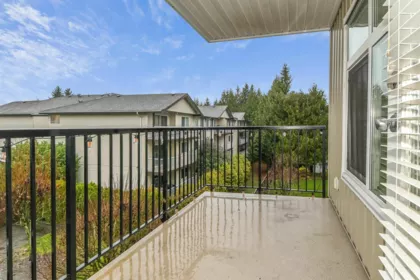 Powder Room Photo of 310 33255 Old Yale Road, Abbotsford, BC