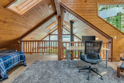 Garage Interior Photo of 4 Christian Cove, Pitt Meadows, BC