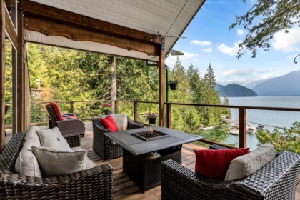 Hot Tub / Spa Photo of 4 Christian Cove, Pitt Meadows, BC